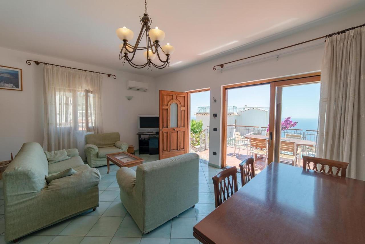 Olga'S Relais Aparthotel มัสซาลูเบรนเซ ภายนอก รูปภาพ