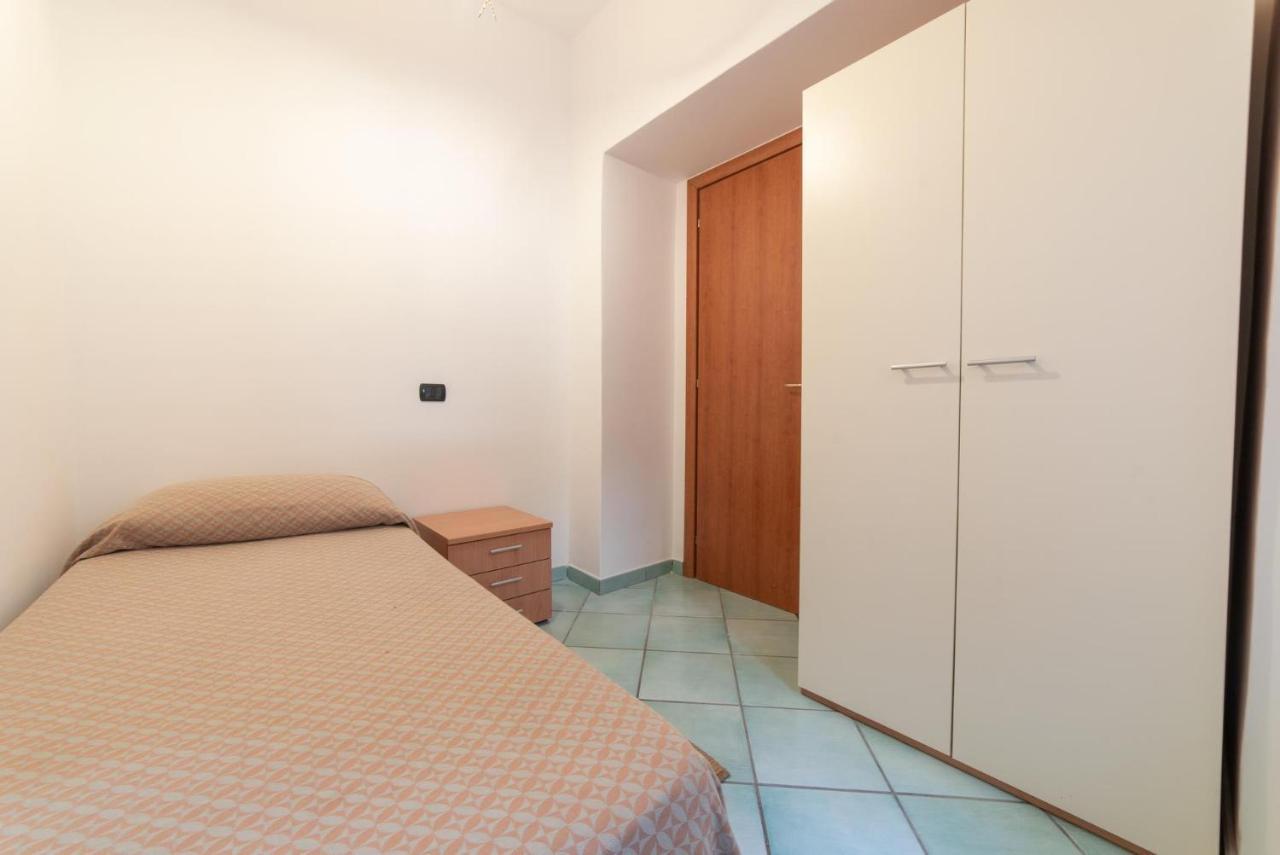 Olga'S Relais Aparthotel มัสซาลูเบรนเซ ภายนอก รูปภาพ
