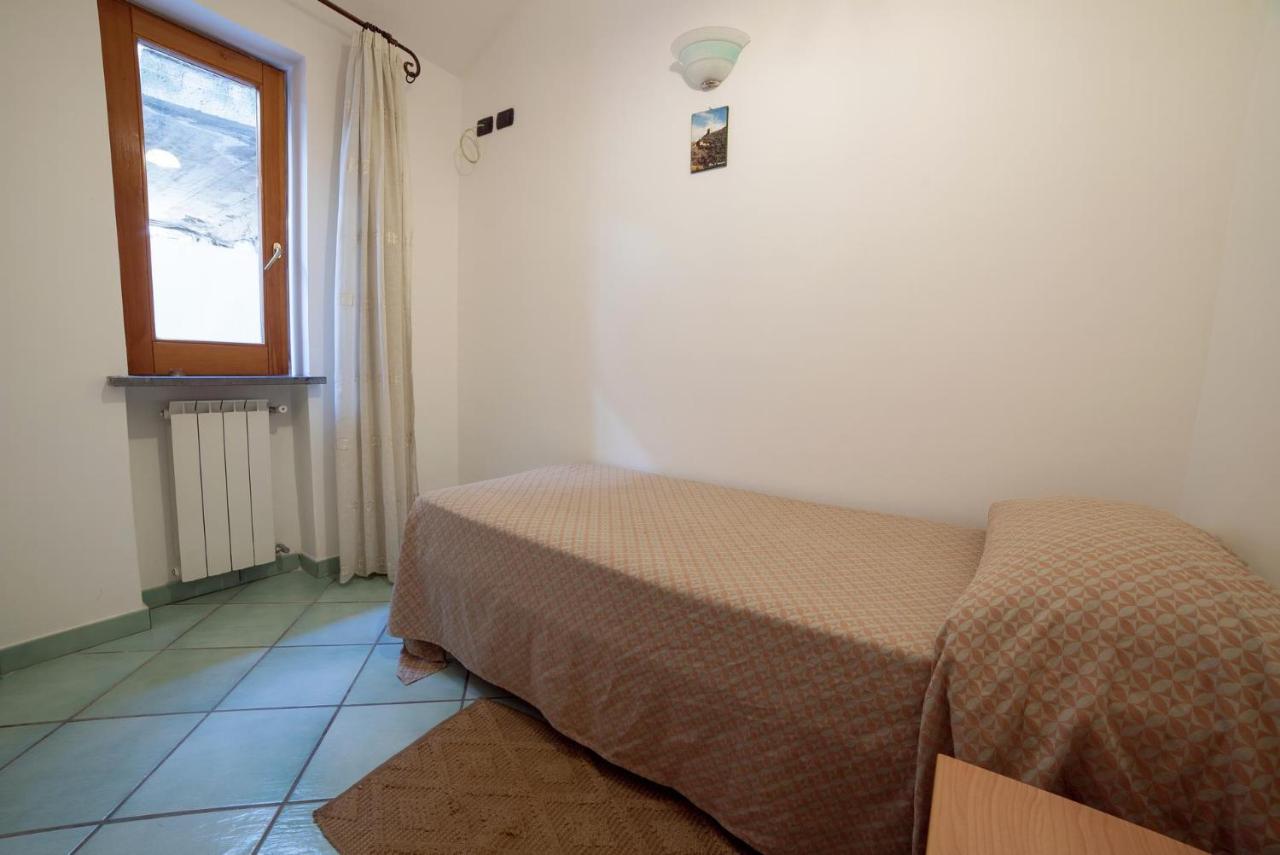 Olga'S Relais Aparthotel มัสซาลูเบรนเซ ภายนอก รูปภาพ