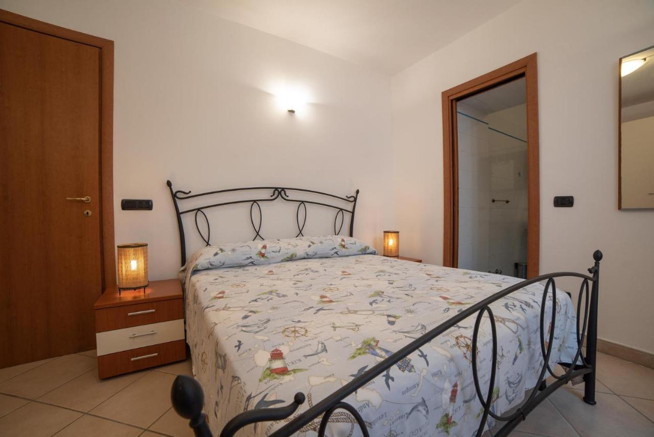 Olga'S Relais Aparthotel มัสซาลูเบรนเซ ภายนอก รูปภาพ